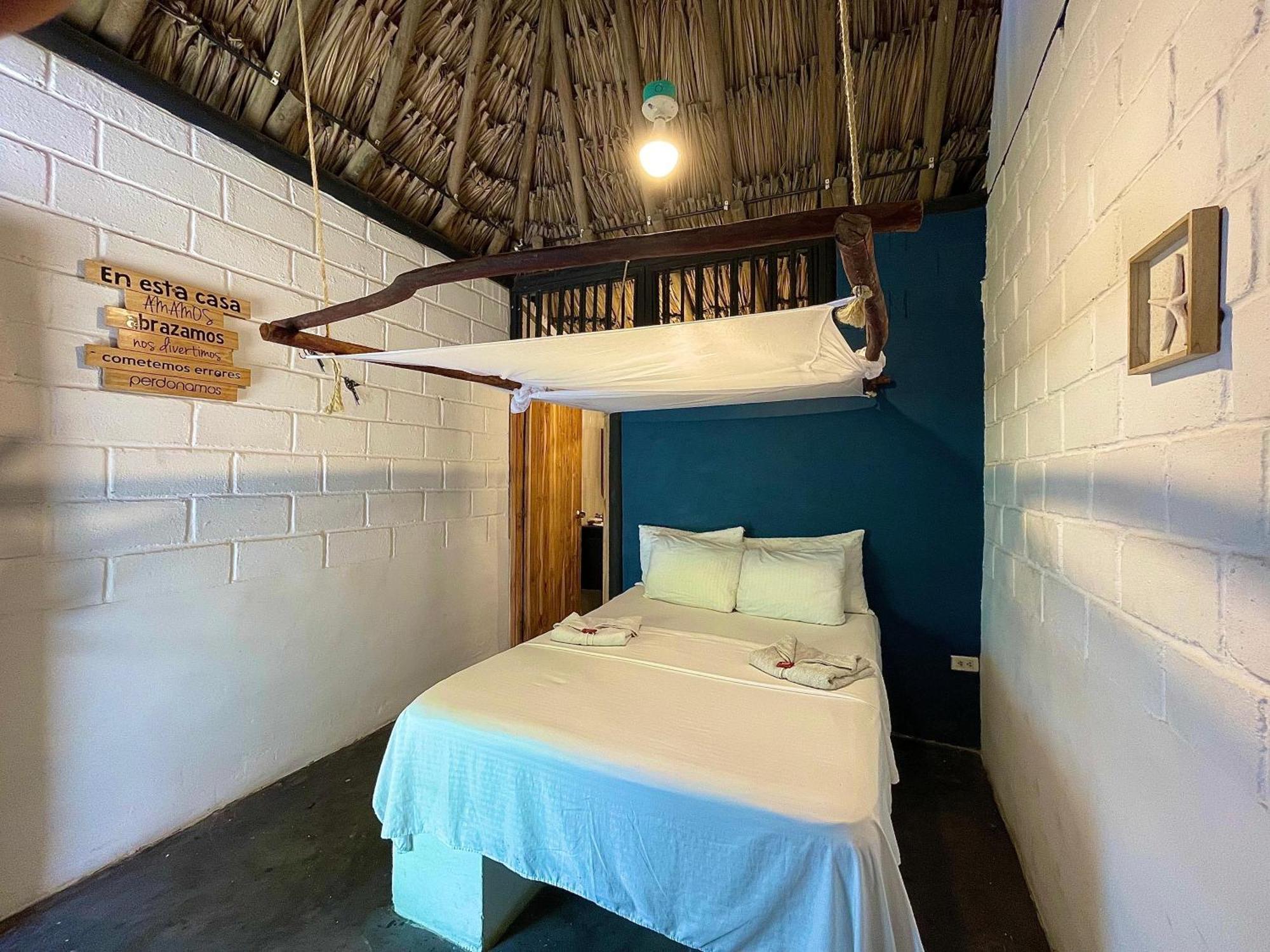 Bikini Hotel & Pool Palomino Kamer foto