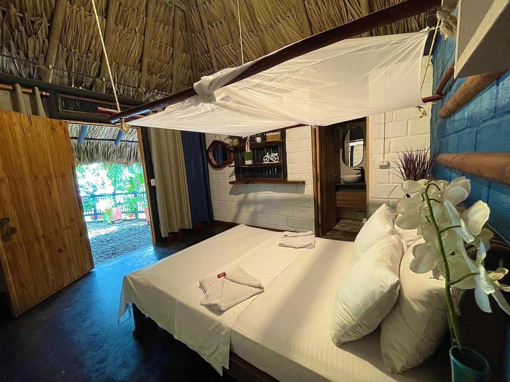 Bikini Hotel & Pool Palomino Kamer foto