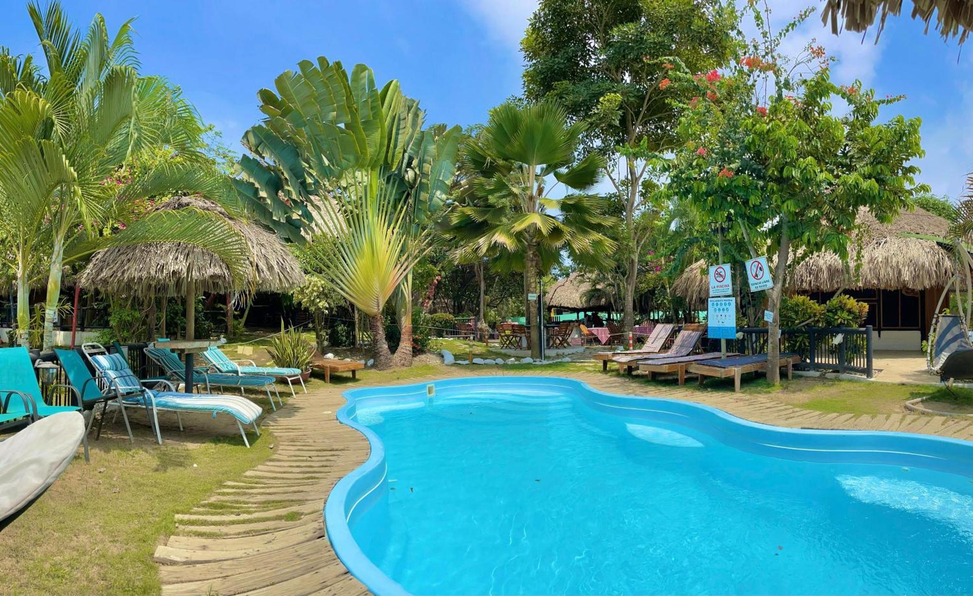 Bikini Hotel & Pool Palomino Buitenkant foto