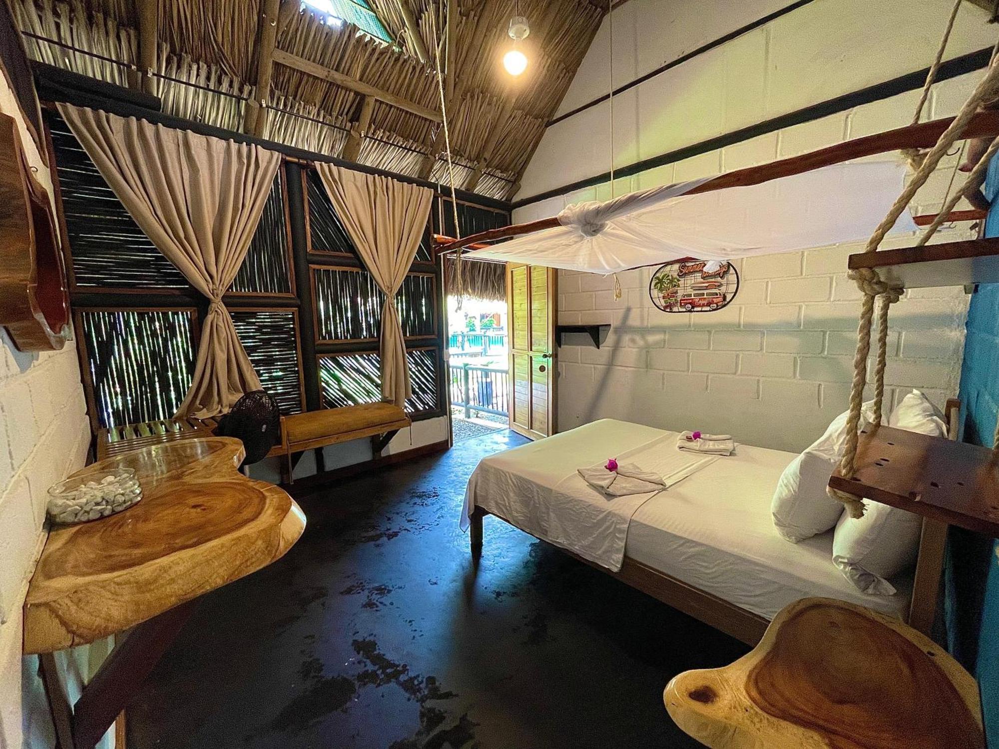 Bikini Hotel & Pool Palomino Kamer foto